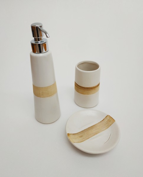 Set accessori bagno ibb in ceramica bianca e fasce beige con dispenser portabicchiere e portasapone