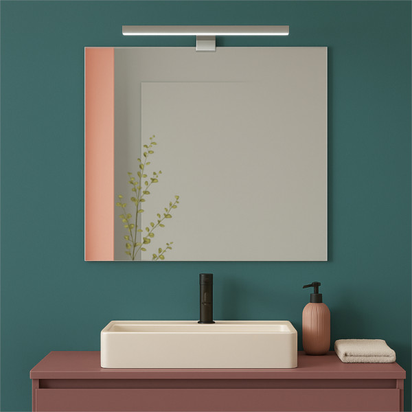 Specchio bagno filolucido 60x80 cm reversibile con lampada led 30 cm cromata Specchio bagno filolucido 60x80 cm reversibile con lampada led 30 cm cromata