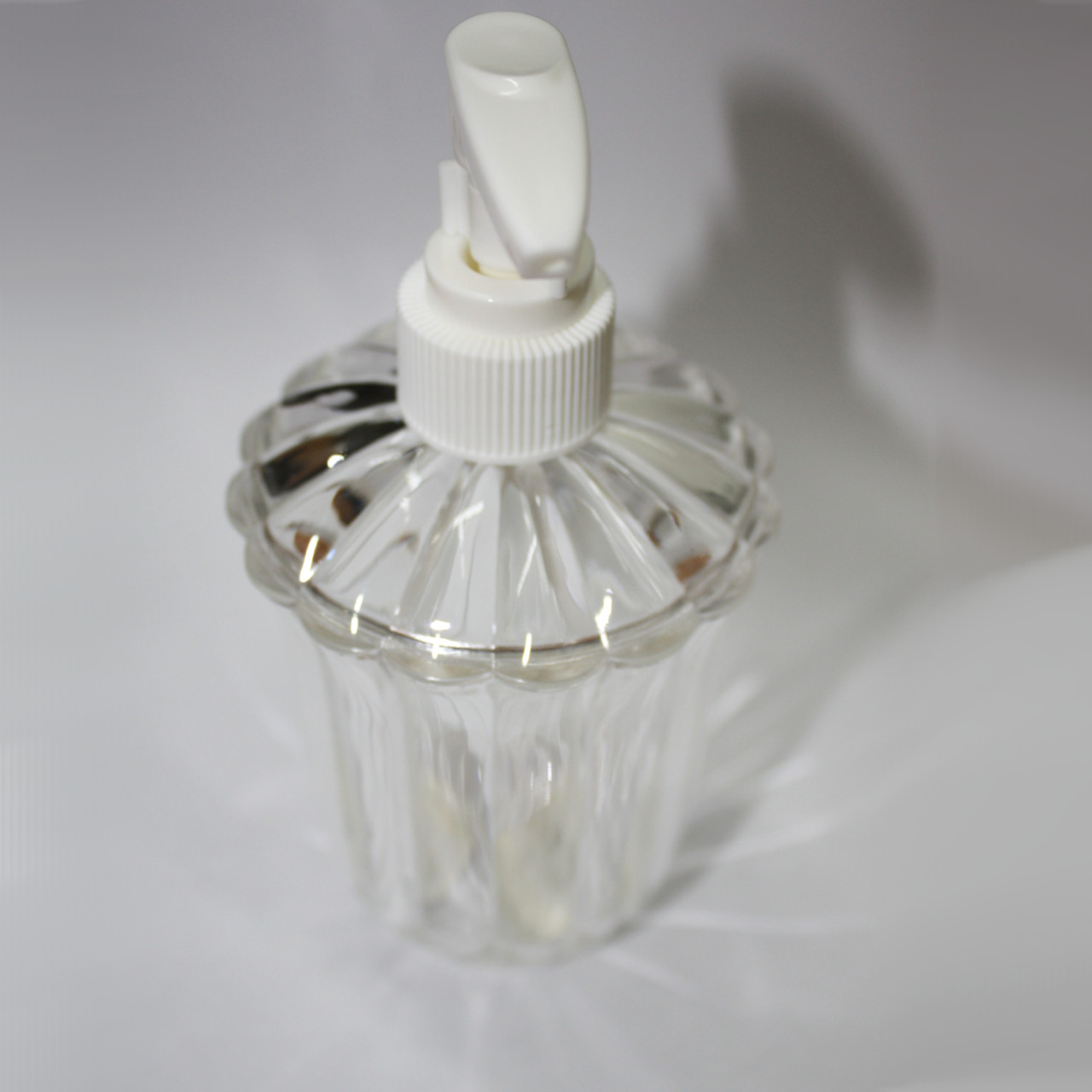 Dispenser portasapone in plastica trasparente