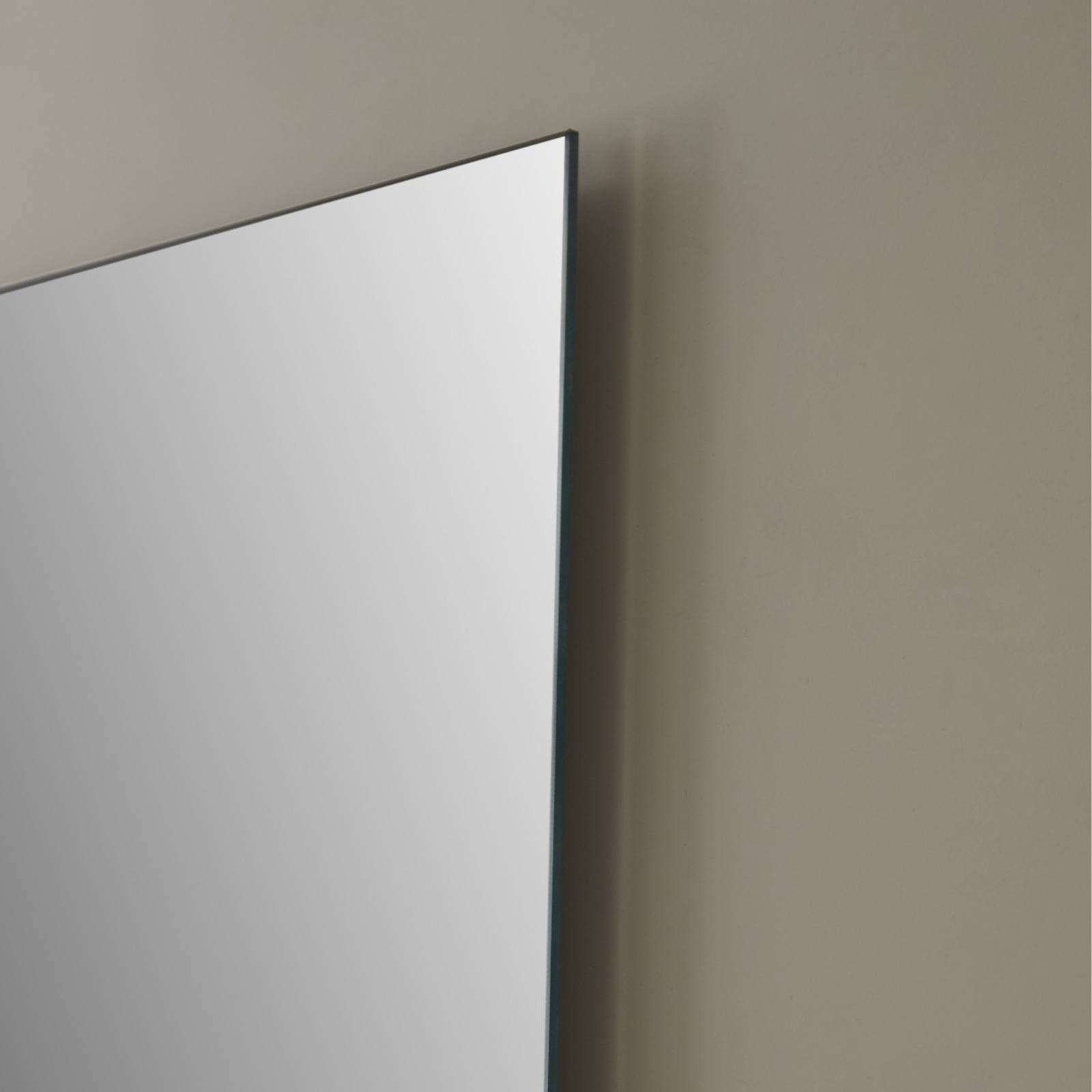 ERGO specchio cm 50x70 - Bagno Italiano