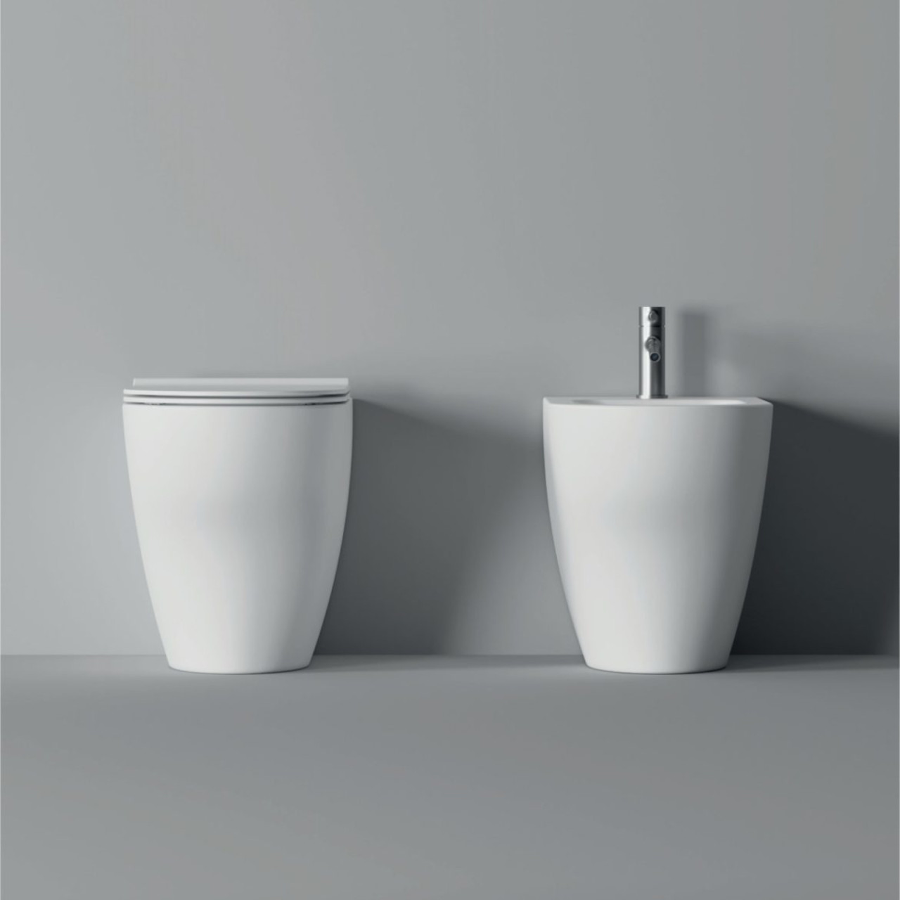 Sanitari Filomuro Alice Ceramica bianco lucido con sedile slim | Unica