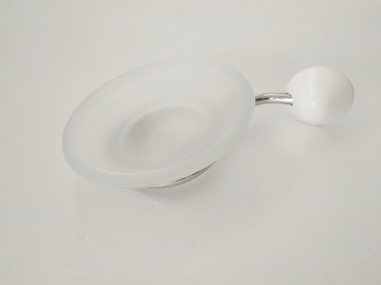 Portasapone a muro filo in acciaio inox cromo e bianco